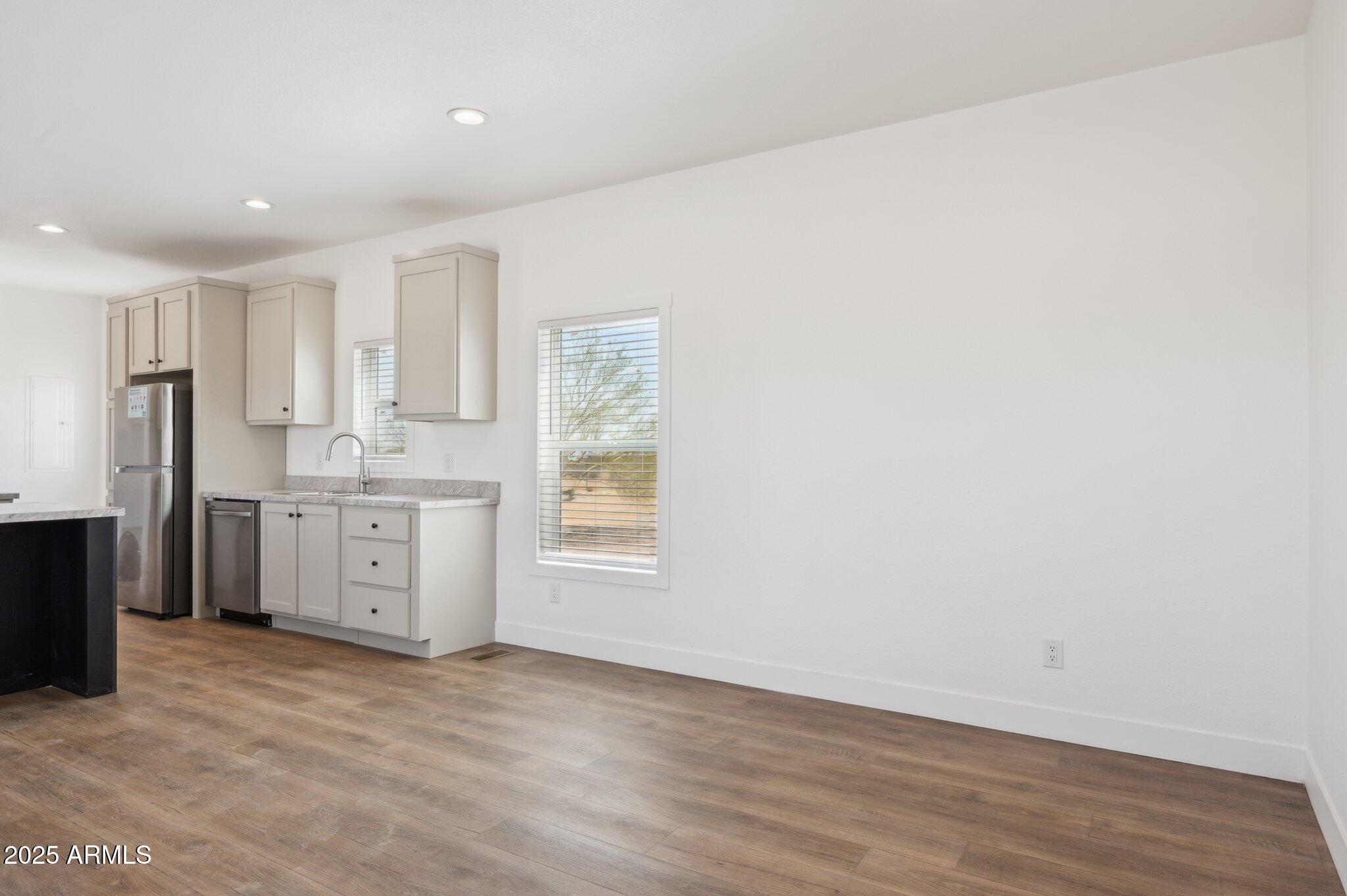 1543 North Ruby Road Maricopa, AZ 85139 - Photo 10 of 32 5-web-or-mls-1543-ruby-rd