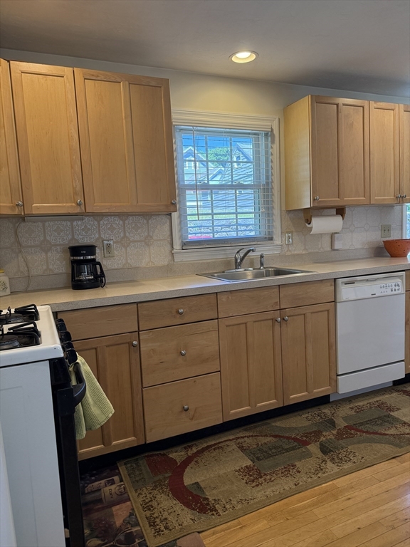 5 Main Street, Unit 4 Upton, MA 01568 - Photo 2 of 27