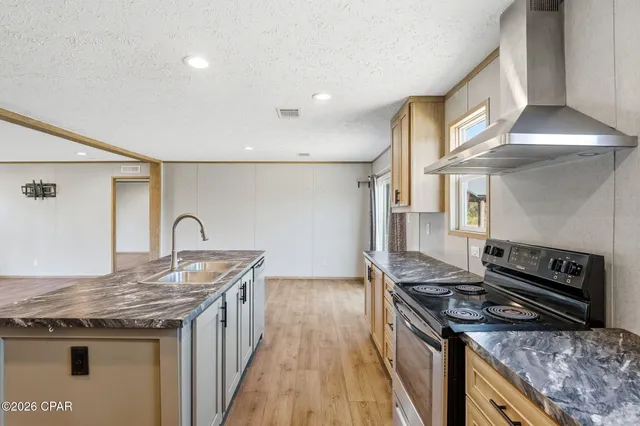 $299,900 | 10904 Alex Drive, Fountain, FL 32438