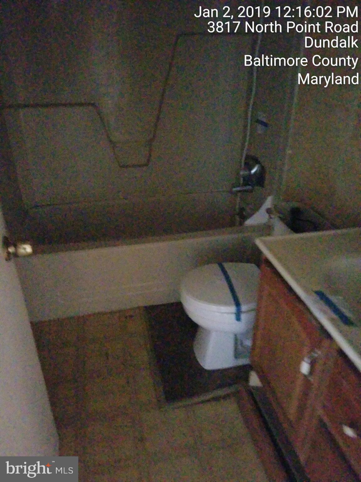 3817 North Point Road Baltimore, MD 21222 - Photo 8 of 14