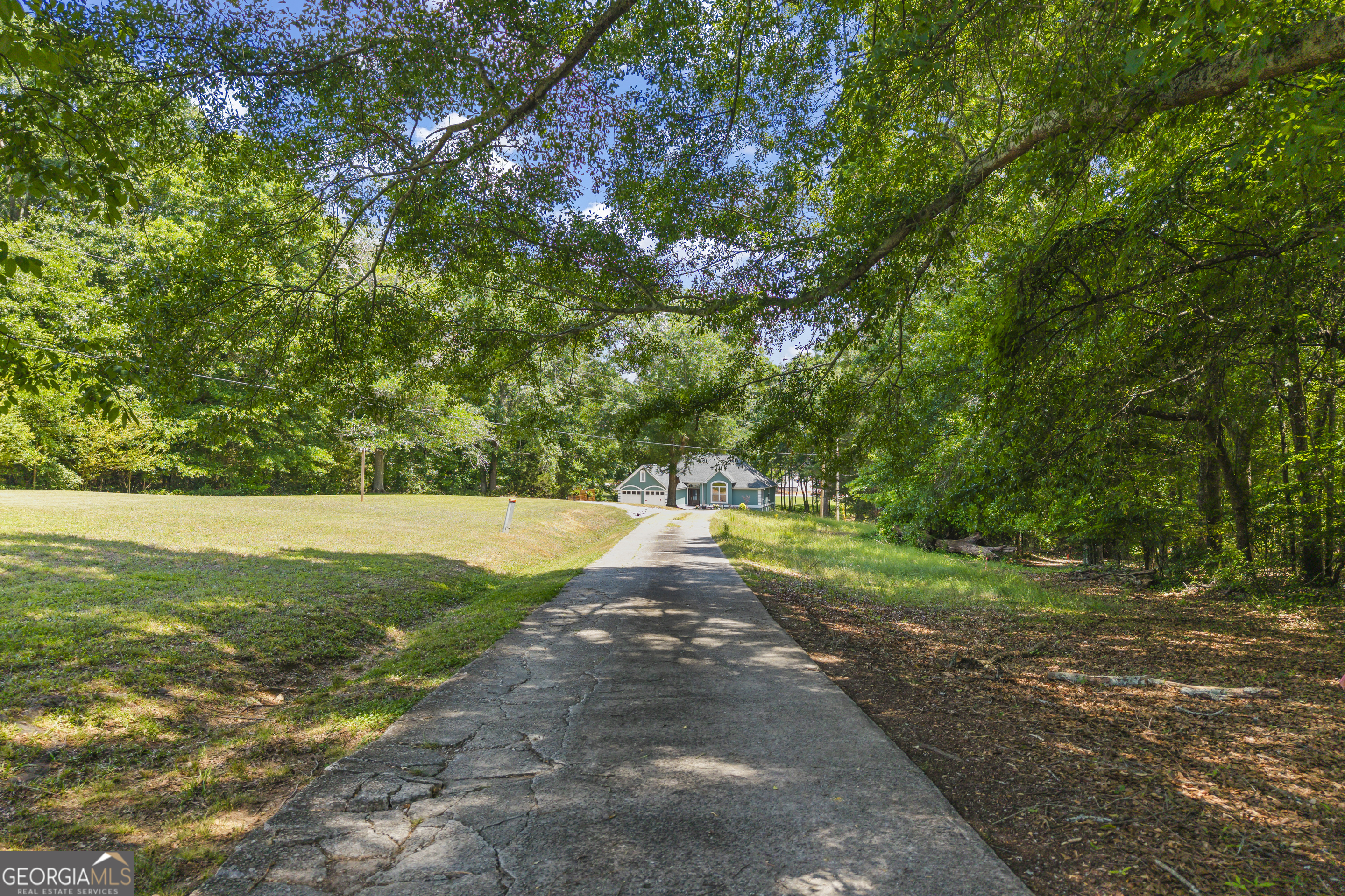 546 Old Beacon Light Road Hartwell, GA 30643 - Photo 12 of 59