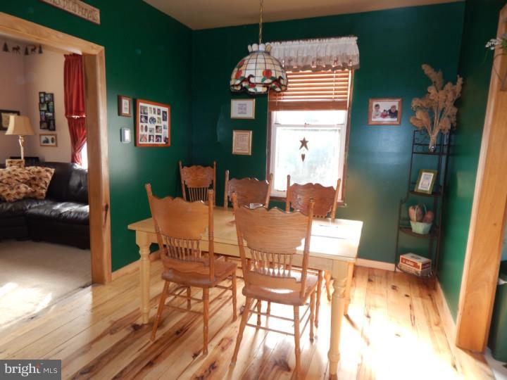 13 Petsch Road Reading, PA 19606 - Photo 7 of 18