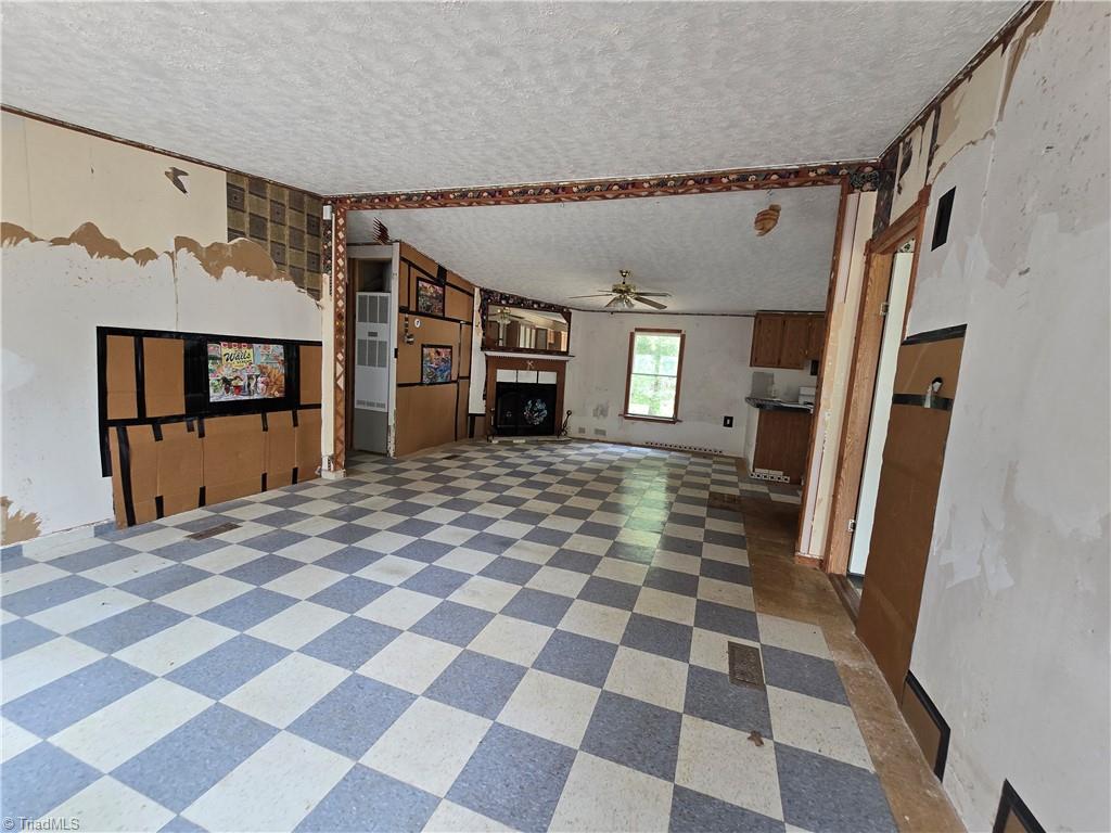 580 Barnes Road Eden, NC 27288 - Photo 5 of 22