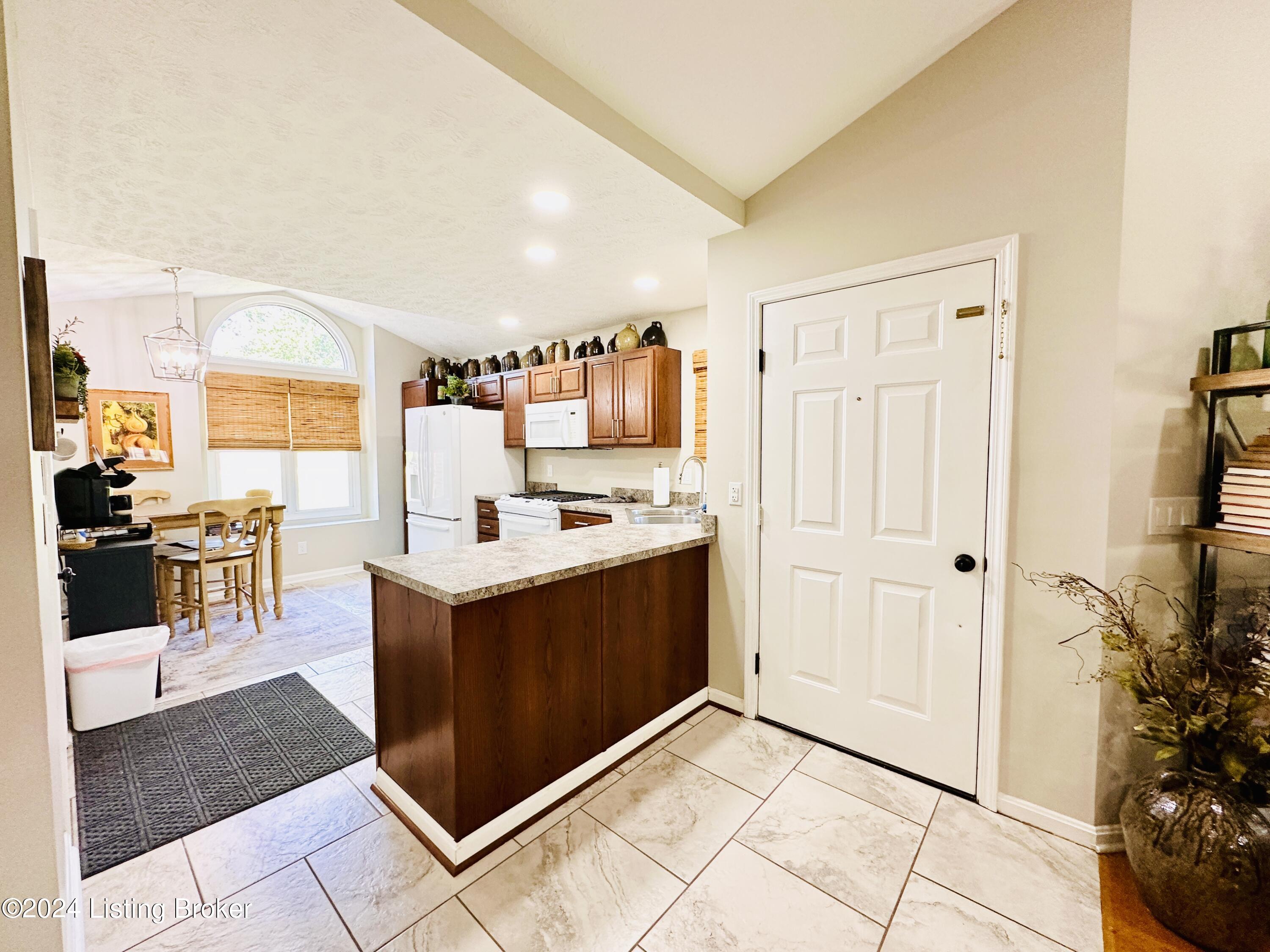311 Sunbeam Road Leitchfield, KY 42754 - Photo 31 of 61 Main floor-5