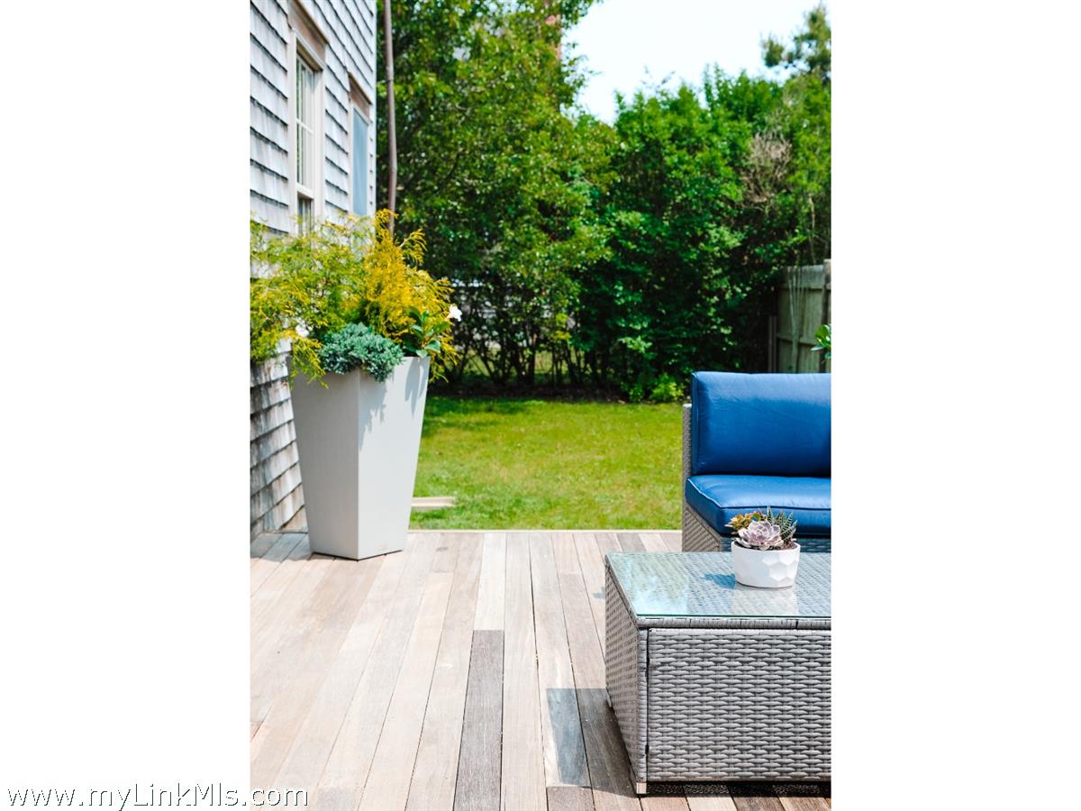 12 Appleton Road Nantucket, MA 02554 - Photo 4 of 28