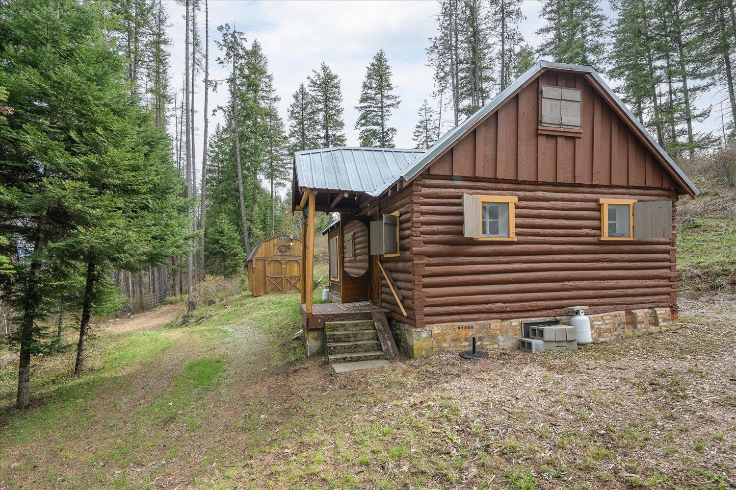 41104 North Perry Road Deer Park, WA 99006 - Photo 15 of 46 Gallery Image 15