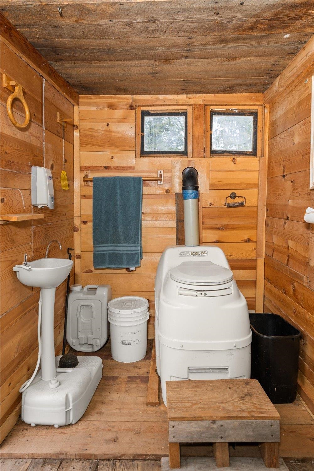 41104 North Perry Road Deer Park, WA 99006 - Photo 20 of 46 Gallery Image 20