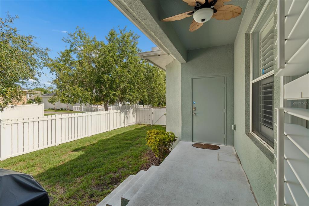 10207 Porch Street New Port Richey, FL 34655 - Photo 5 of 58