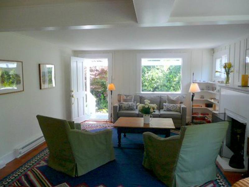 49 Humphrey Road Santa Barbara, CA 93108 - Photo 4 of 17 a living room with furniture and a window