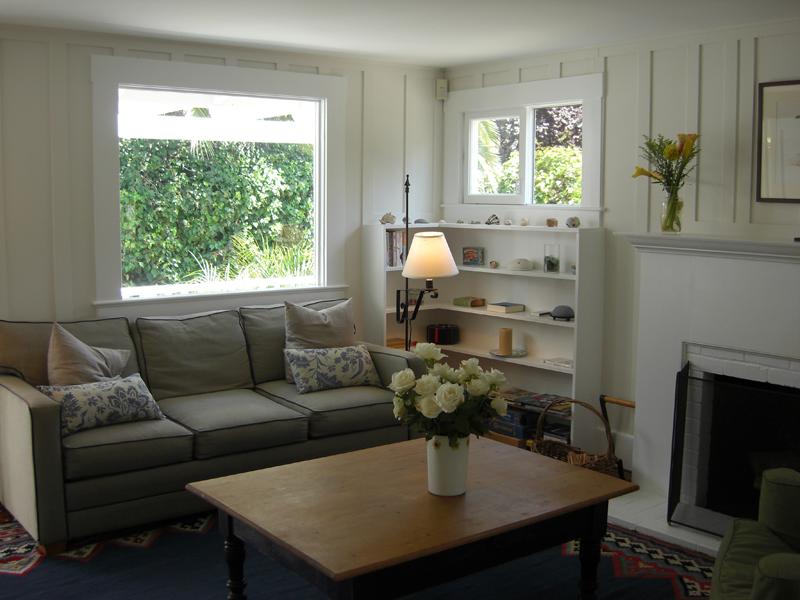 49 Humphrey Road Santa Barbara, CA 93108 - Photo 7 of 17 a living room with furniture and a window