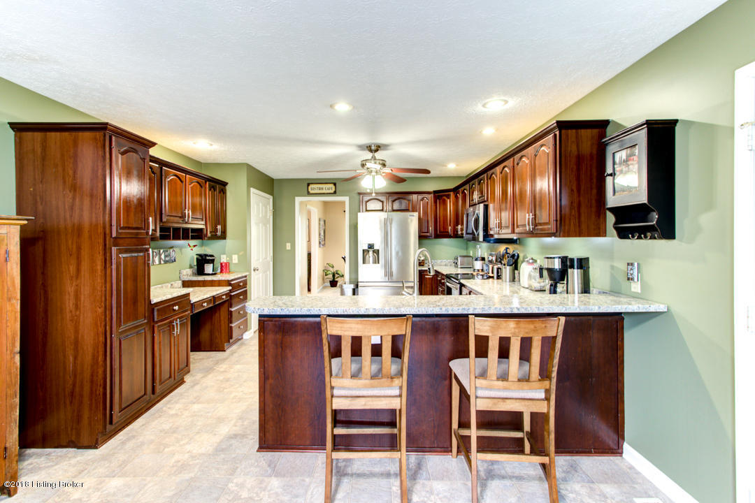 5010 Fox Run Road Buckner, KY 40010 - Photo 10 of 41 5010 Fox Run Rd-9