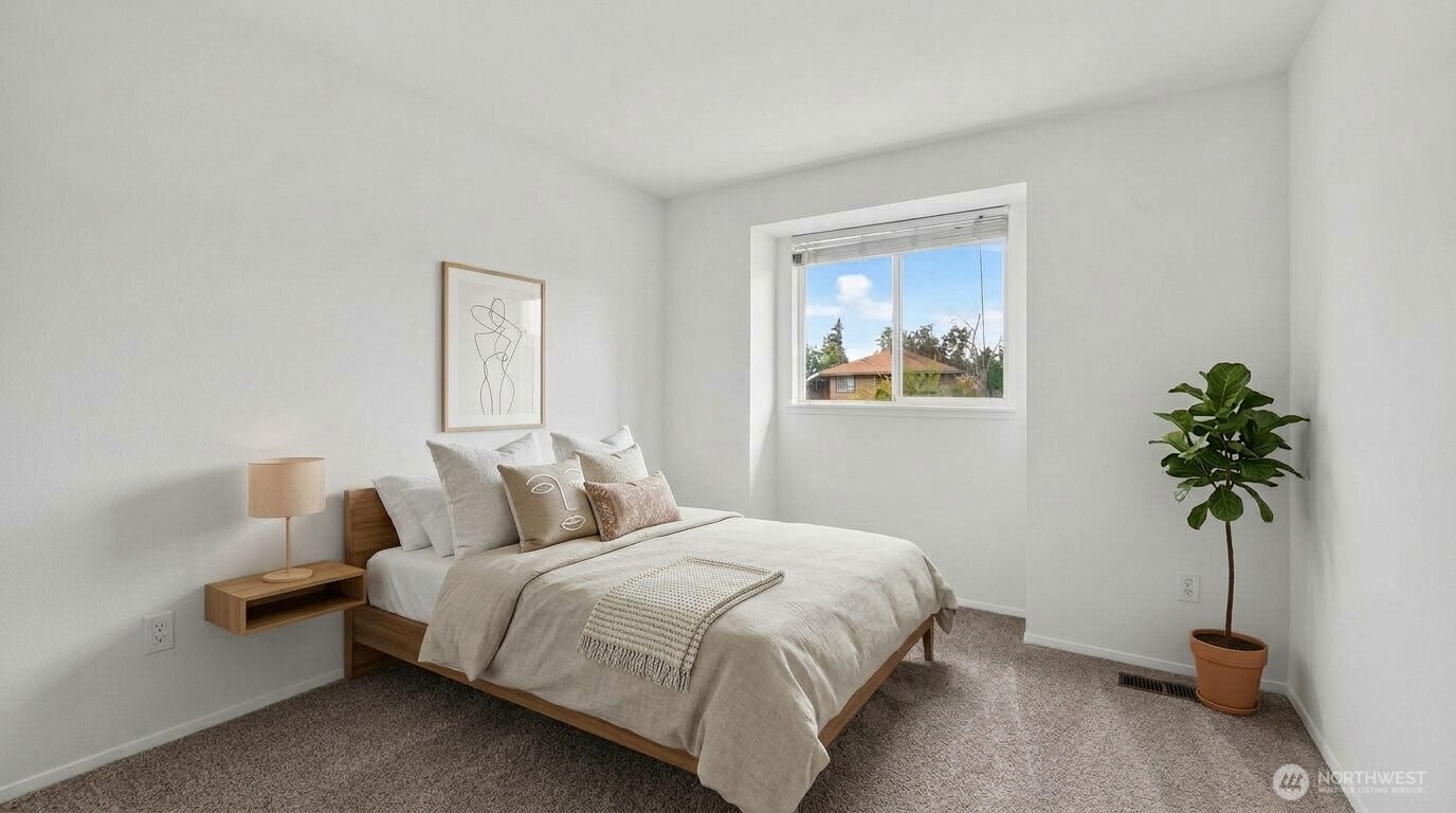 1341 Southwest 348th Street Federal Way, WA 98023 - Photo 15 of 18 Gallery Image 15