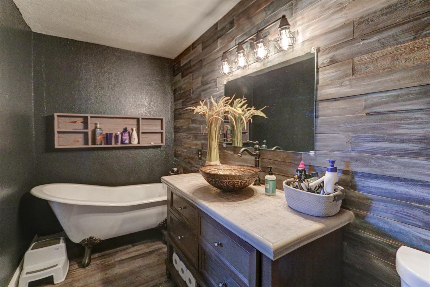 14708 Brookhill Road Madera, CA 93636 - Photo 23 of 28 Gallery Image 23