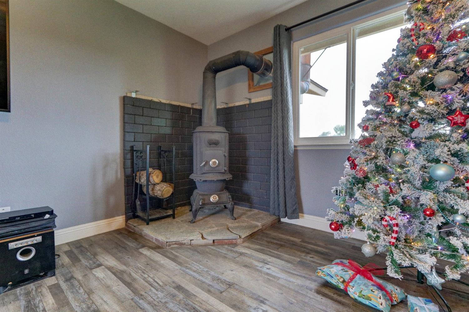14708 Brookhill Road Madera, CA 93636 - Photo 4 of 28 Gallery Image 4