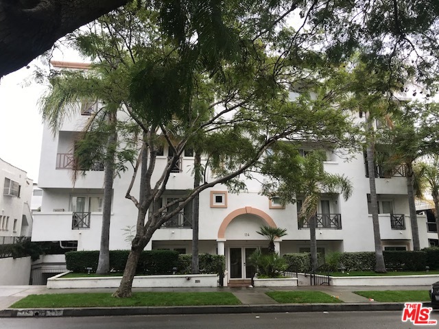 114 North La Peer Drive, Unit 201 Beverly Hills, CA 90211 - Photo 1 of 8