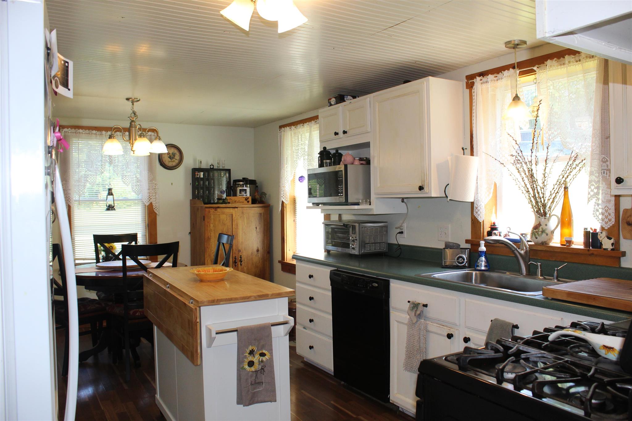 27 Young Road Orwell, VT 05760 - Photo 3 of 22