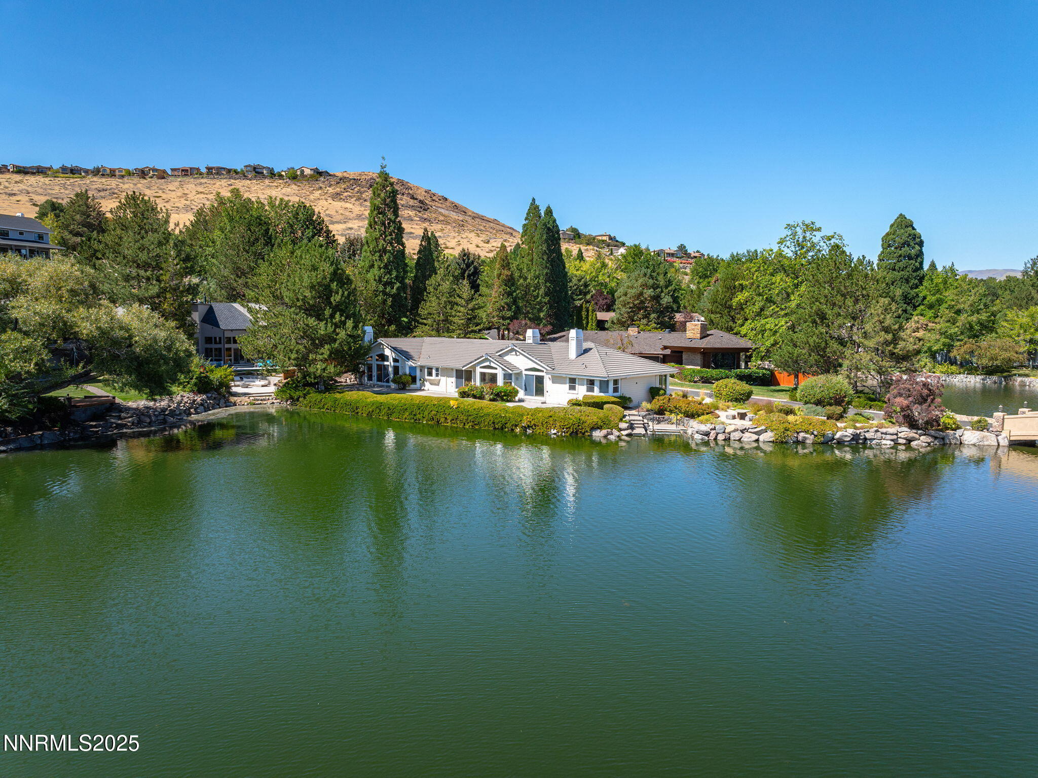 a view of a lake with houses