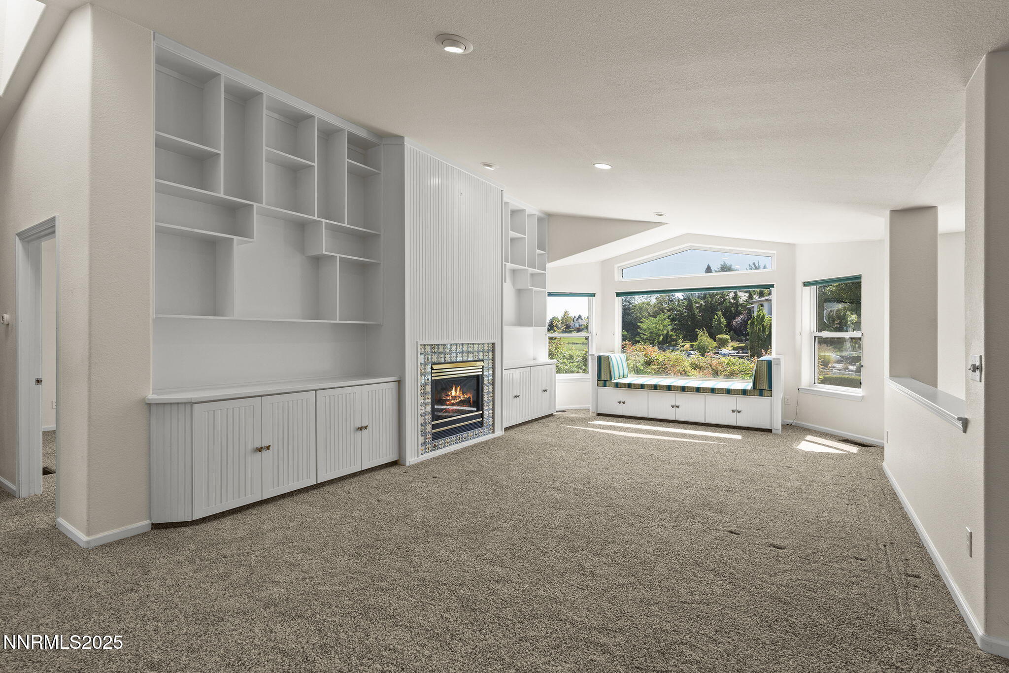 2820 East Lake Ridge Reno, NV 89519 - Photo 16 of 42 a view of an empty room with a window