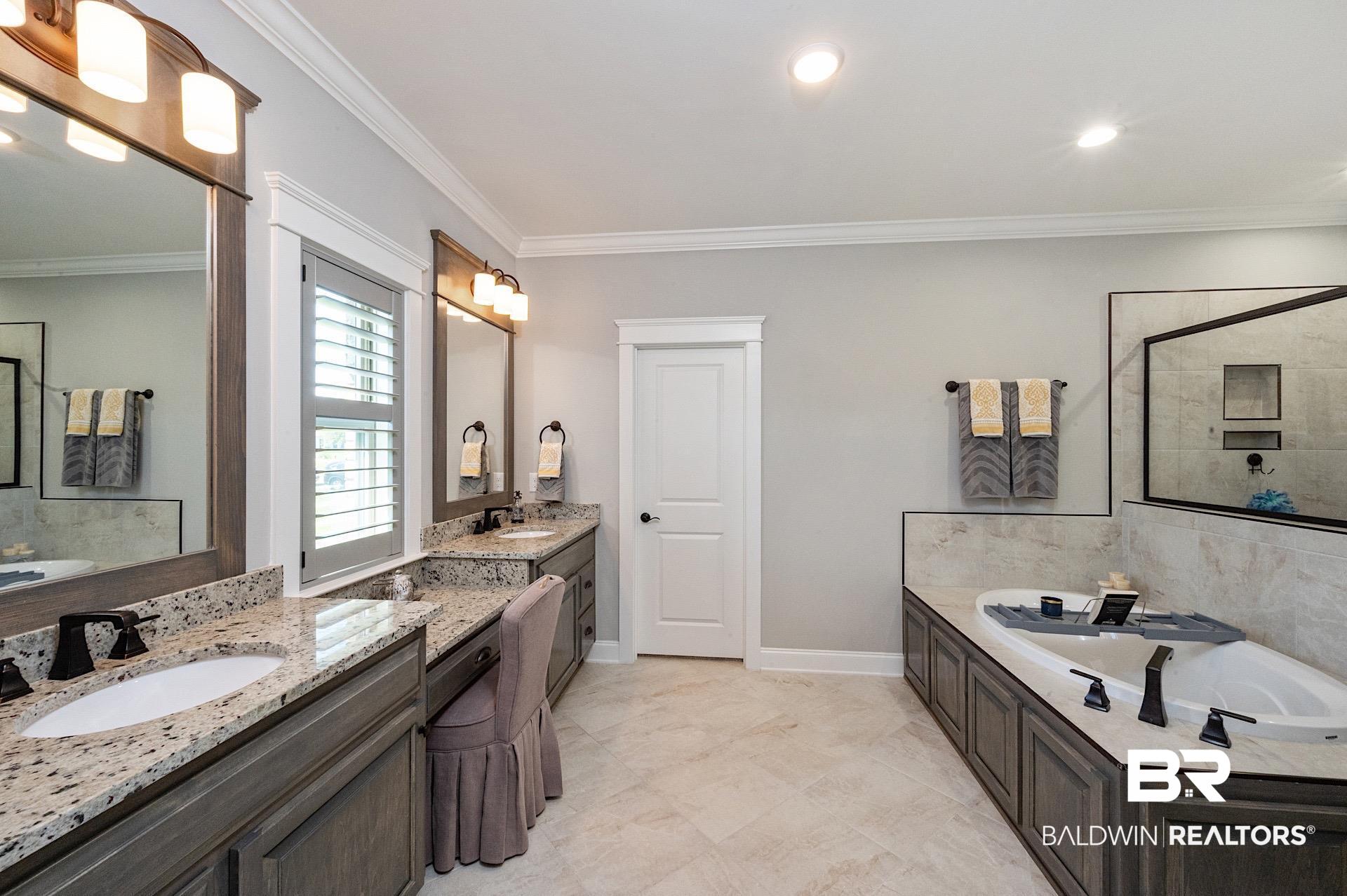 10705 Warrenton Road Daphne, AL 36526 - Photo 24 of 50 MASSIVE En Suite