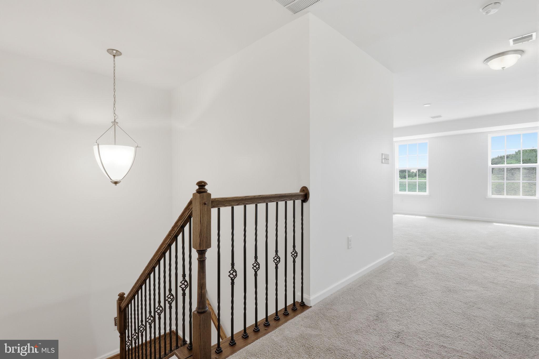 7 Montella Circle Pottstown, PA 19464 - Photo 42 of 61 2nd floor hallway
