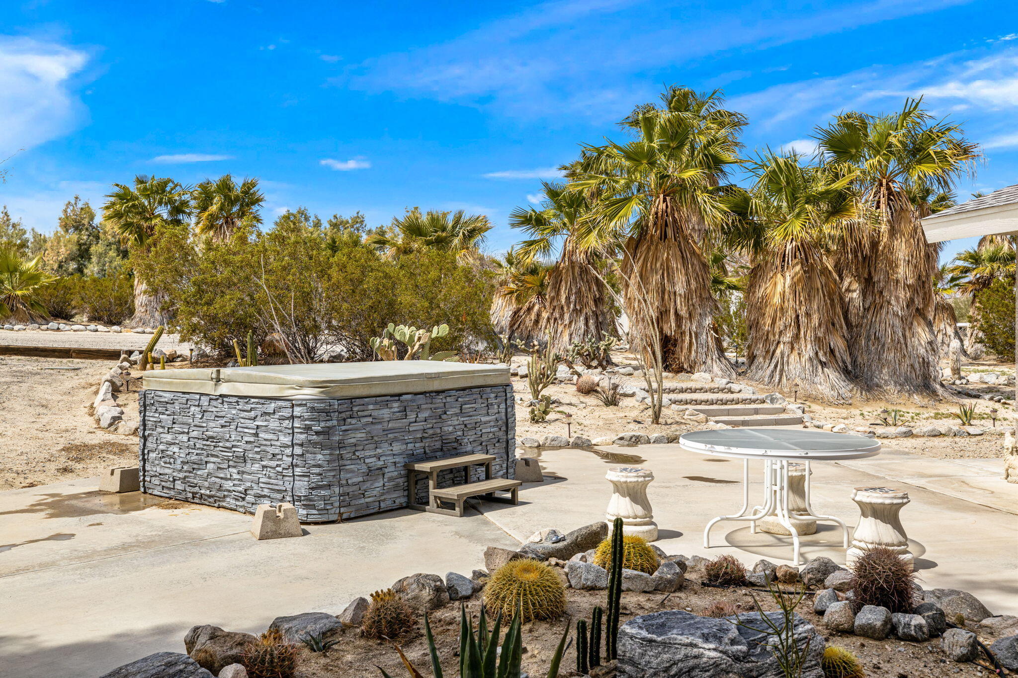 23405 Henry Road Desert Hot Springs, CA 92241 - Photo 37 of 66 45-web-or-mls-2Z7A2555