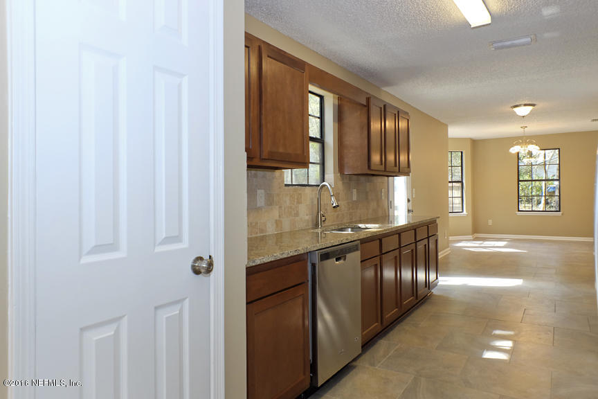 4267 Chokeberry Road Middleburg, FL 32068 - Photo 1 of 38 Kitchen