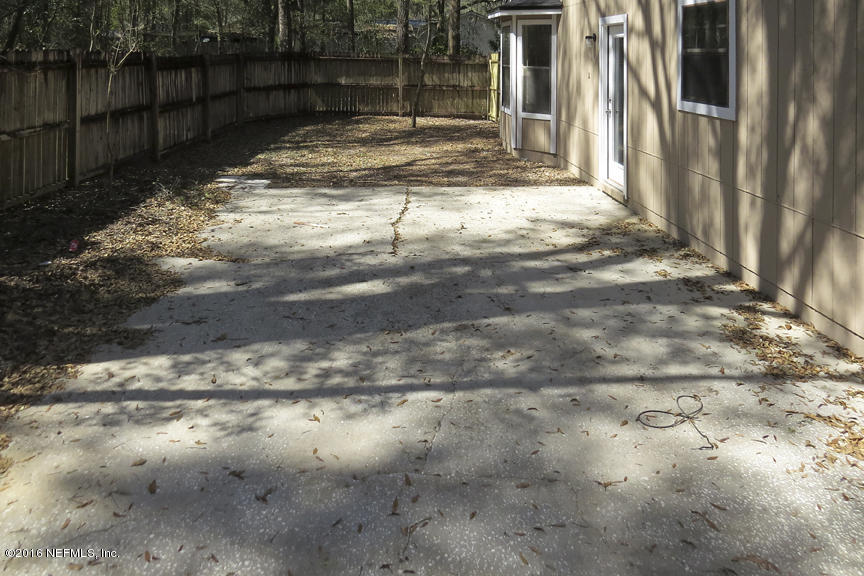 4267 Chokeberry Road Middleburg, FL 32068 - Photo 38 of 38 Back Patio