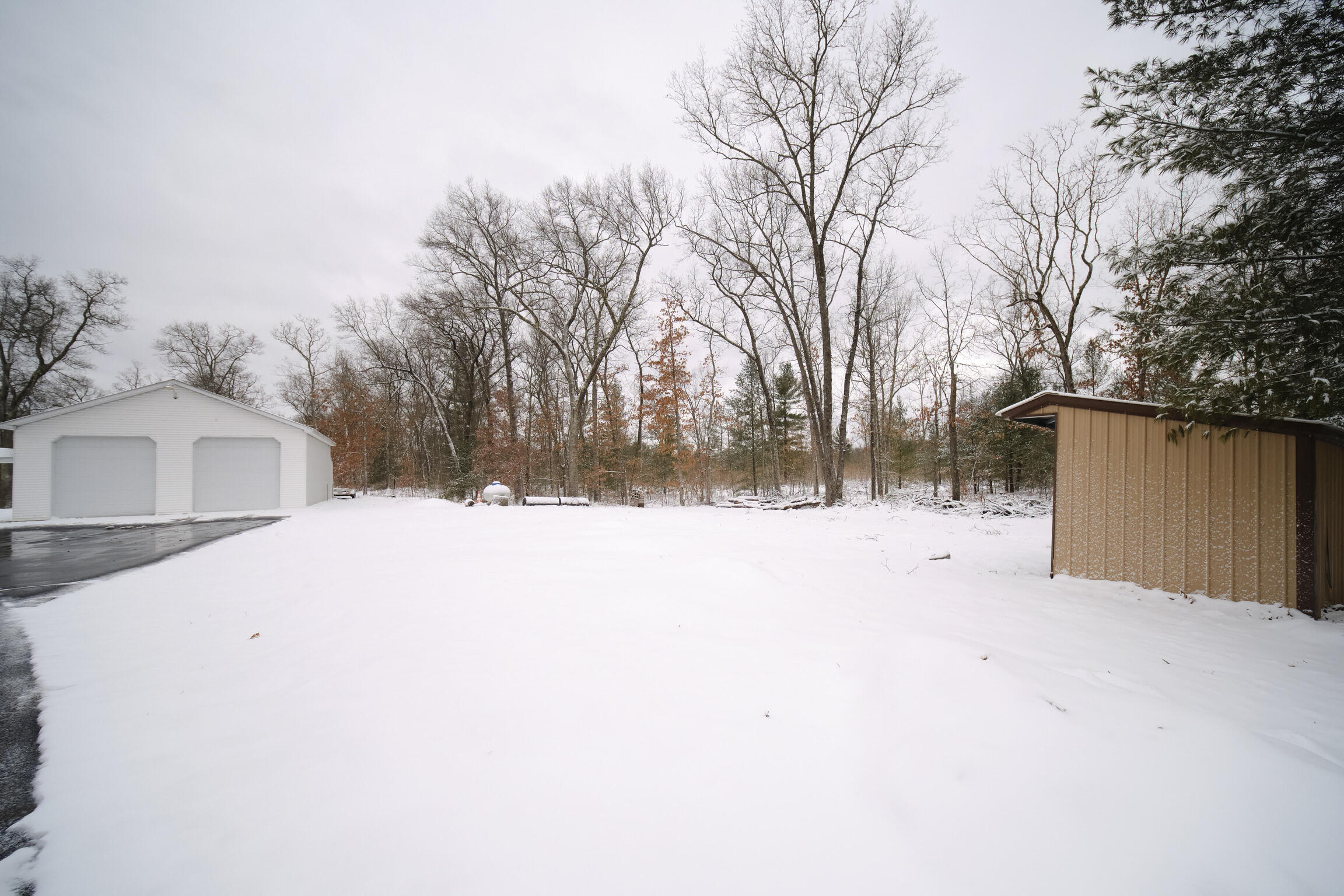 10775 Pine Creek Road Manistee, MI 49660 - Photo 4 of 74 10775_Pine_Creek_Rd-41