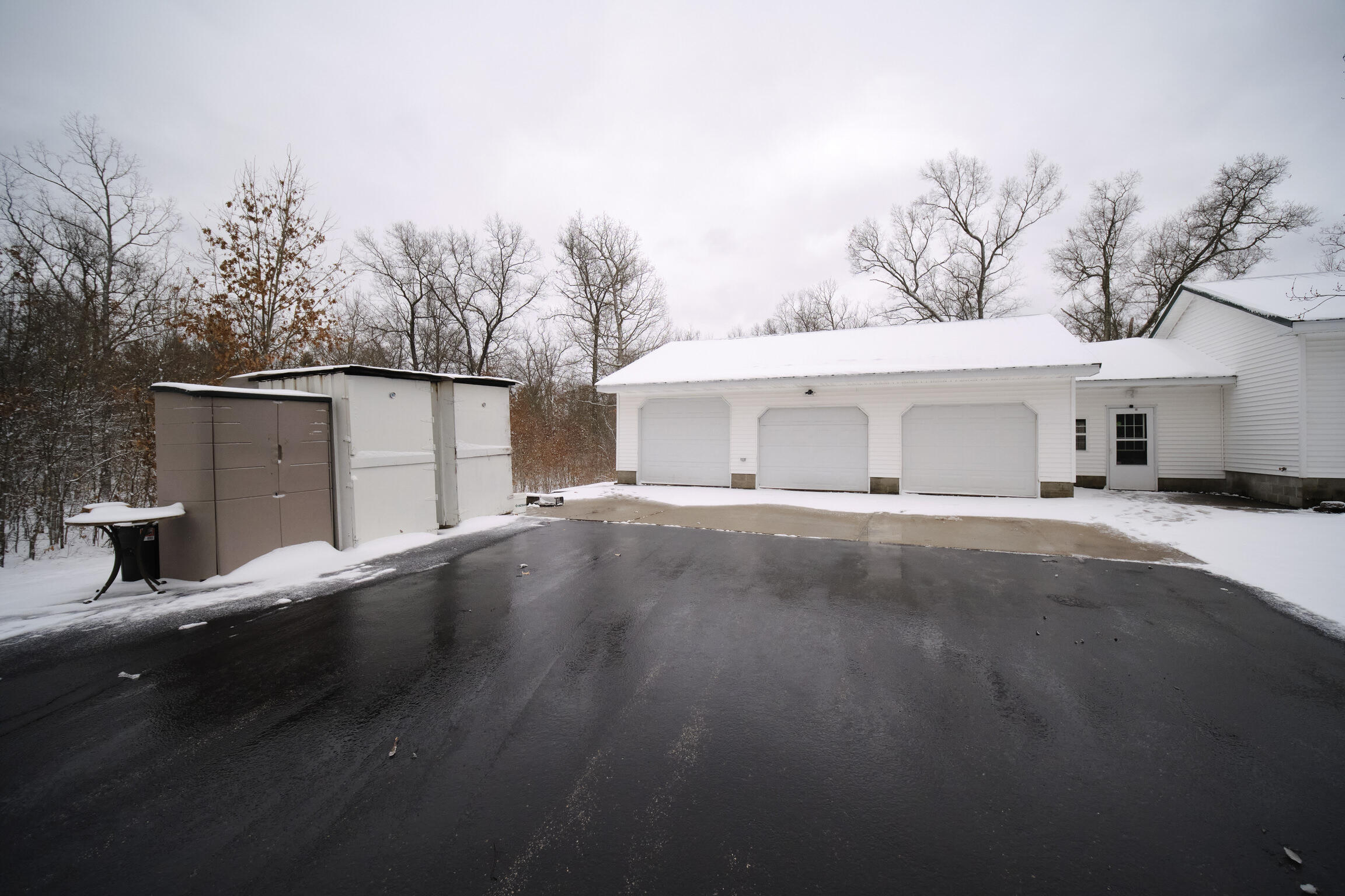 10775 Pine Creek Road Manistee, MI 49660 - Photo 49 of 74 10775_Pine_Creek_Rd-52