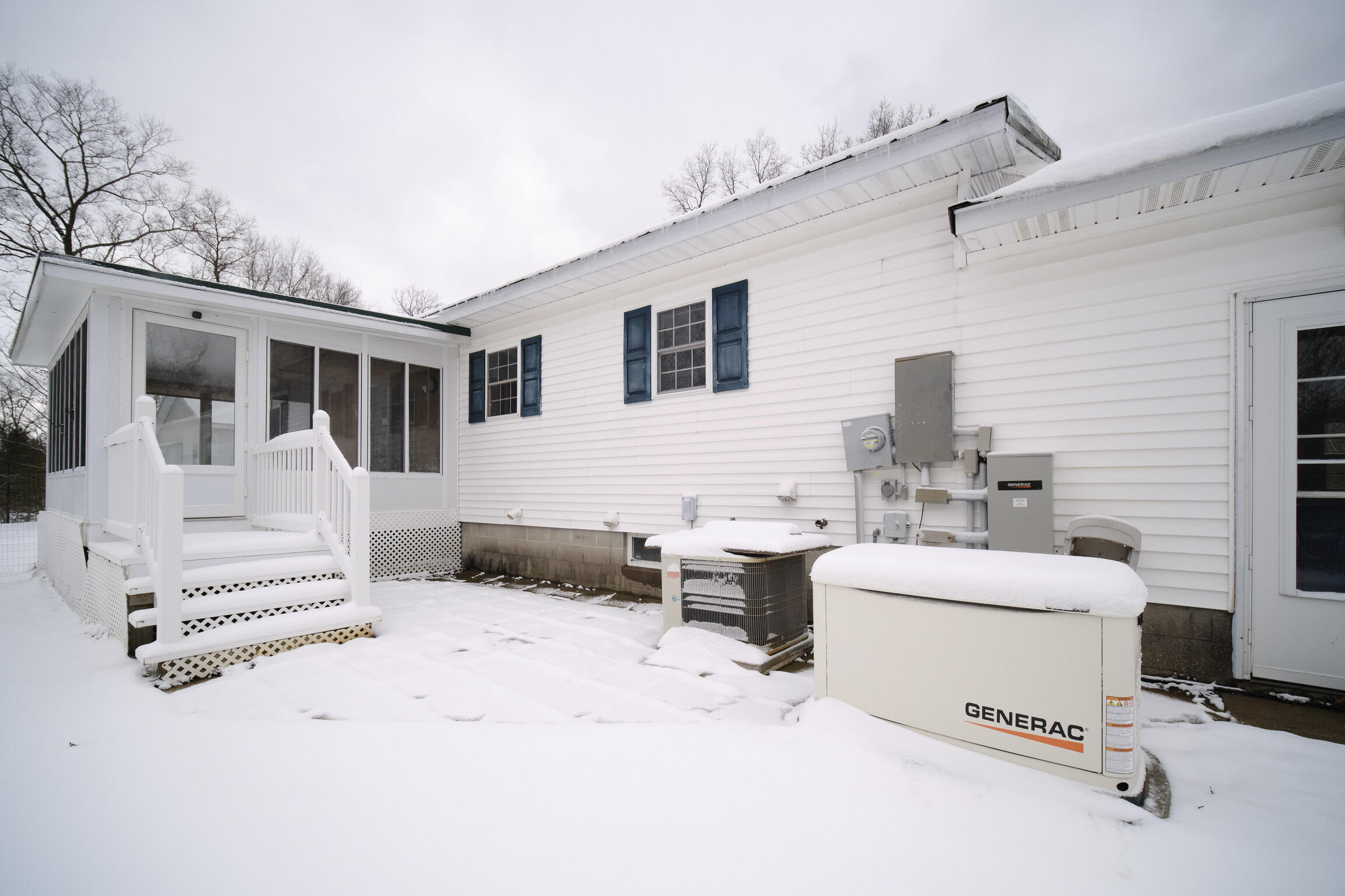 10775 Pine Creek Road Manistee, MI 49660 - Photo 5 of 74 10775_Pine_Creek_Rd-60