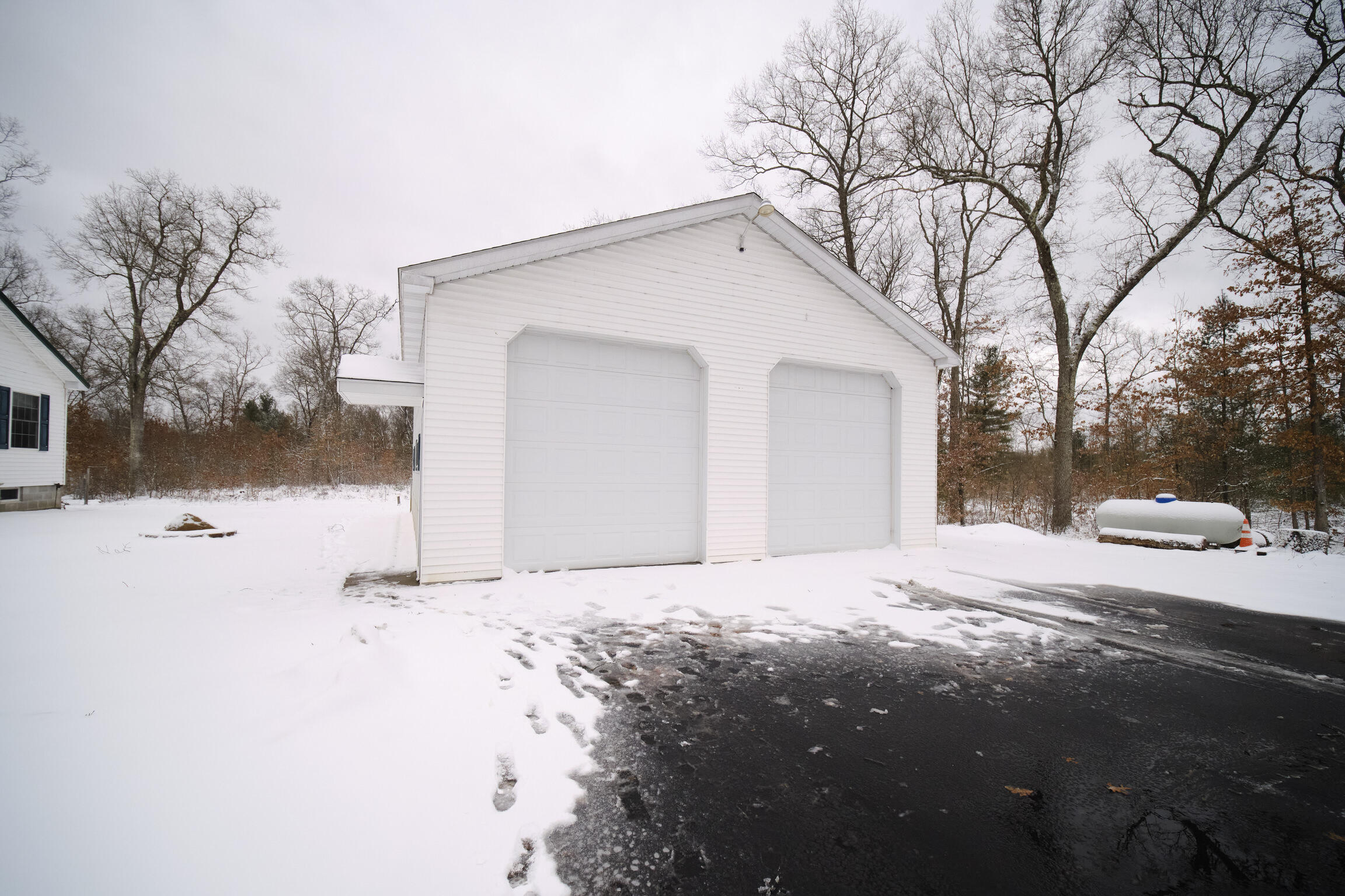 10775 Pine Creek Road Manistee, MI 49660 - Photo 56 of 74 10775_Pine_Creek_Rd-39