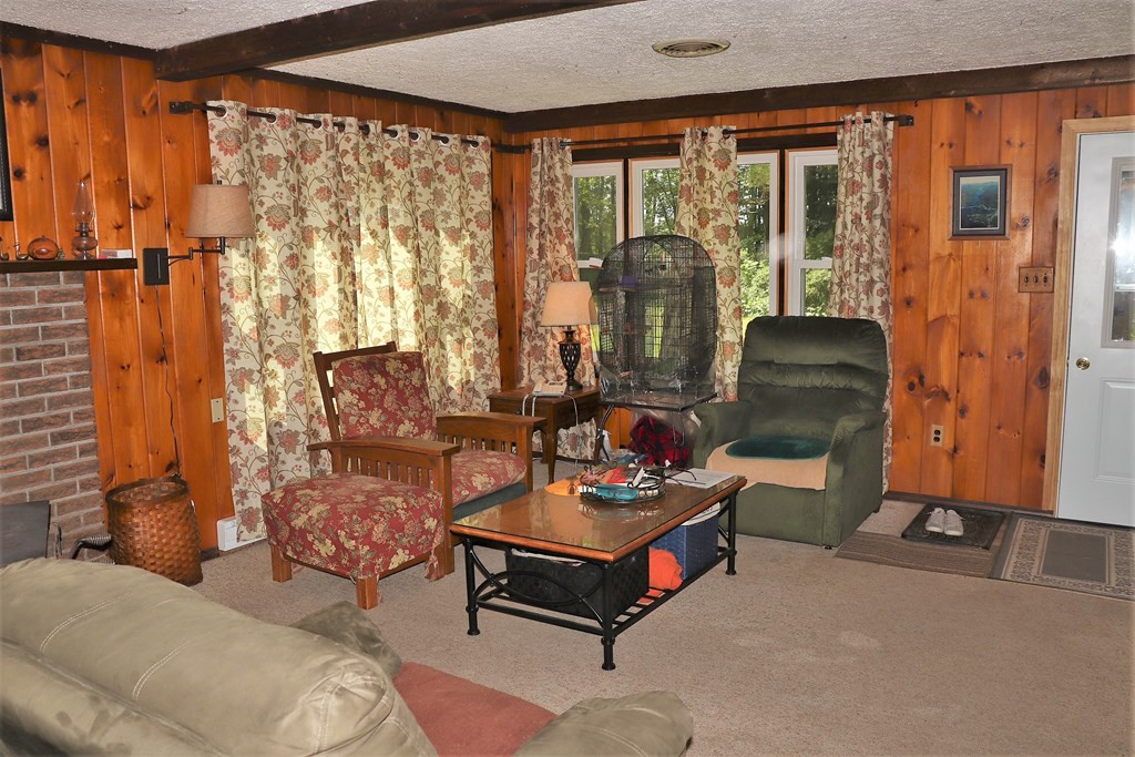 285 Simmons Road Mooers, NY 12958 - Photo 8 of 18 Gallery Image 8