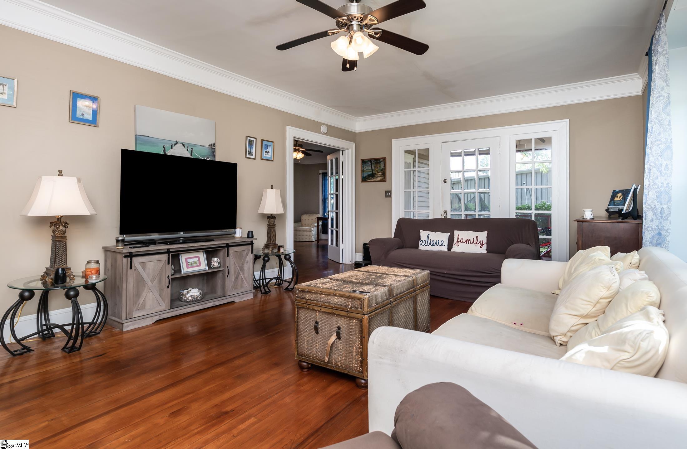 607 Musgrove Street Clinton, SC 29325 - Photo 4 of 28 Gallery Image 4