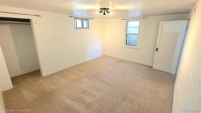 $1,750 | 916 Custer Avenue, Colorado Springs, CO 80903