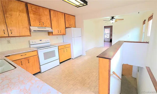 $1,750 | 916 Custer Avenue, Colorado Springs, CO 80903