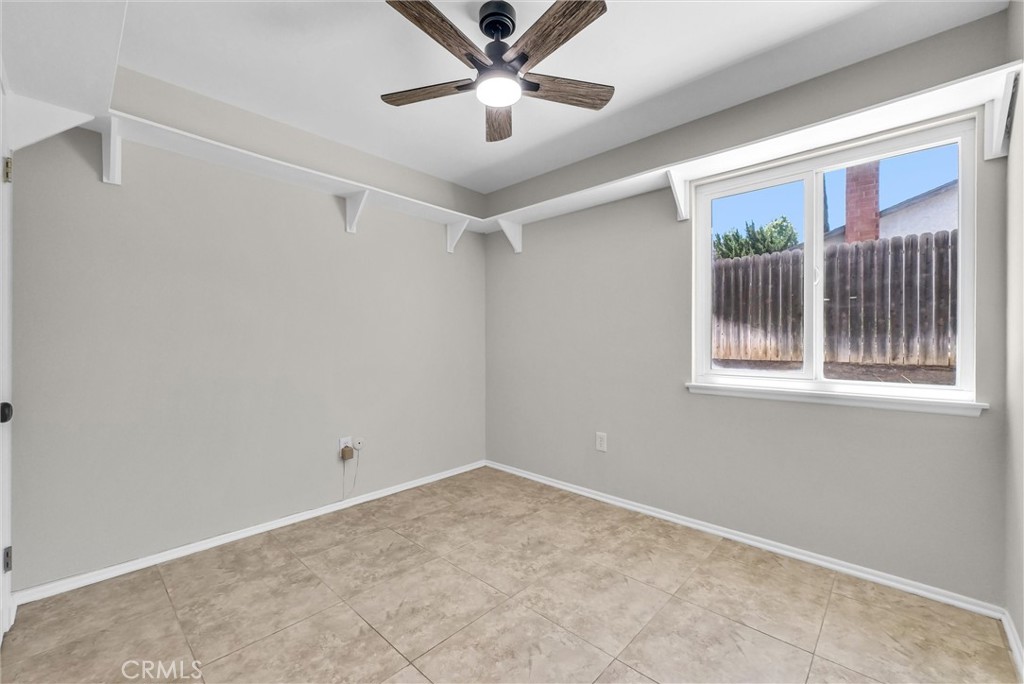2862 Westridge Road Riverside, CA 92506 - Photo 15 of 34