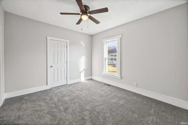 $245,000 | 206 West Main Street, Chalmers, IN 47929