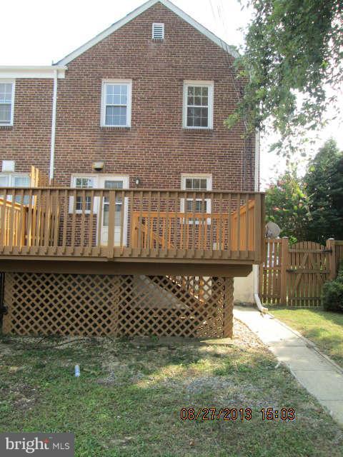 216 Blakeney Road Baltimore, MD 21228 - Photo 12 of 12 Exterior (Rear)