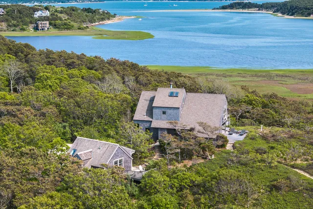 $4,200,000 | 1400 Chequessett Neck Road, Wellfleet, MA 02667