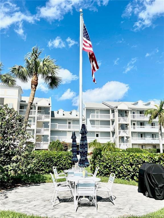 40 Northeast Plantation Road, Unit 208 Jensen Beach, FL 34957 - Photo 21 of 38 Photo 21