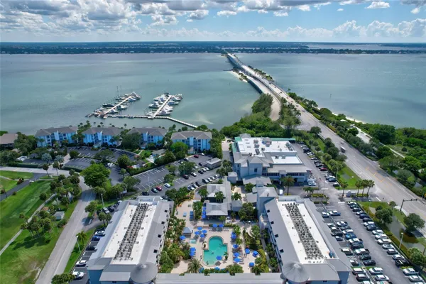 $5,100 | 40 Northeast Plantation Road, Unit 208, Stuart, FL 34996