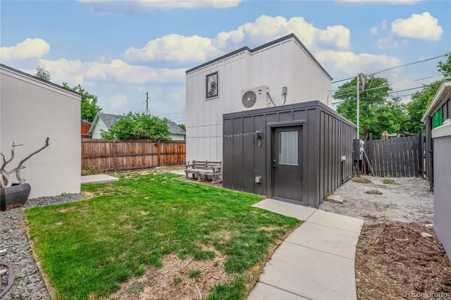 $4,500 | 1468 South Washington Street, Denver, CO 80210