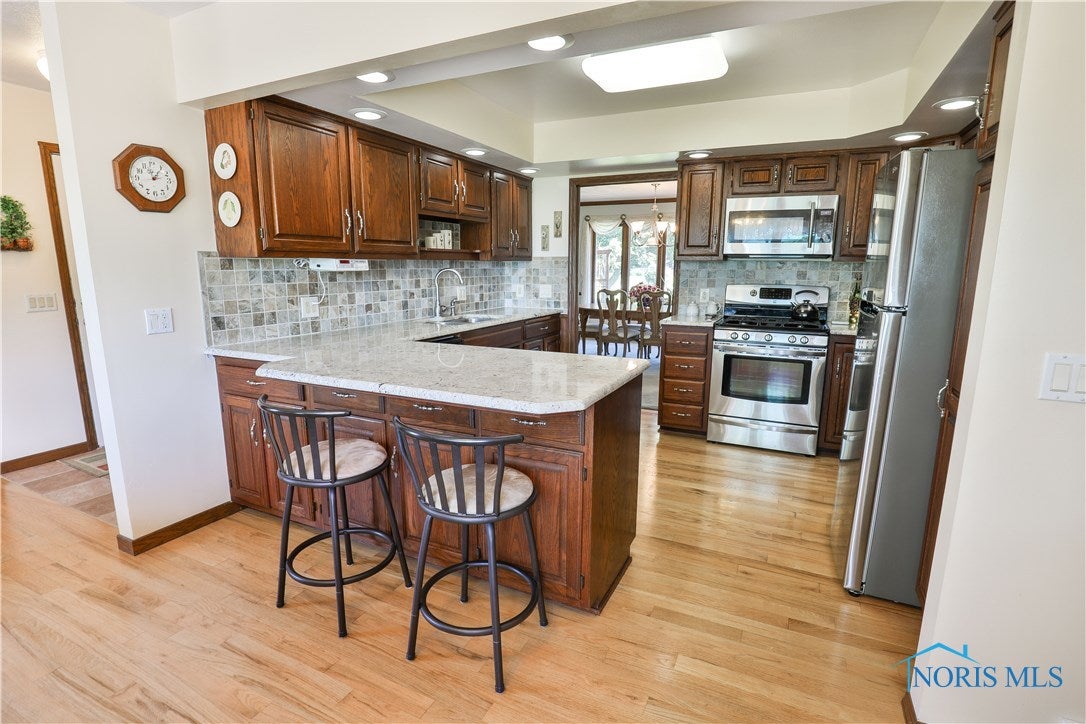 15773 Five Point Road Perrysburg, OH 43551 - Photo 9 of 30 Gallery Image 9