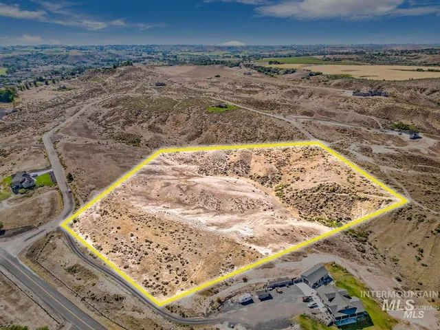 $220,000 | 4523 North 1250 East, Buhl, ID 83316