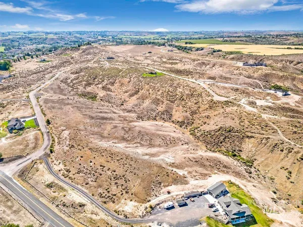 $205,000 | 4523 North 1250 East, Buhl, ID 83316