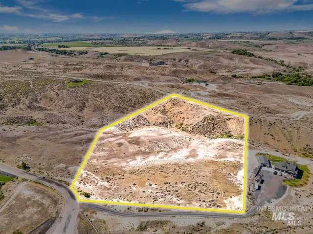 $220,000 | 4523 North 1250 East, Buhl, ID 83316