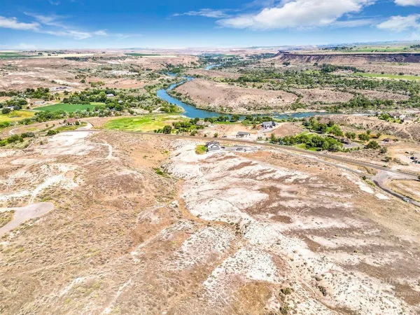 $205,000 | 4523 North 1250 East, Buhl, ID 83316