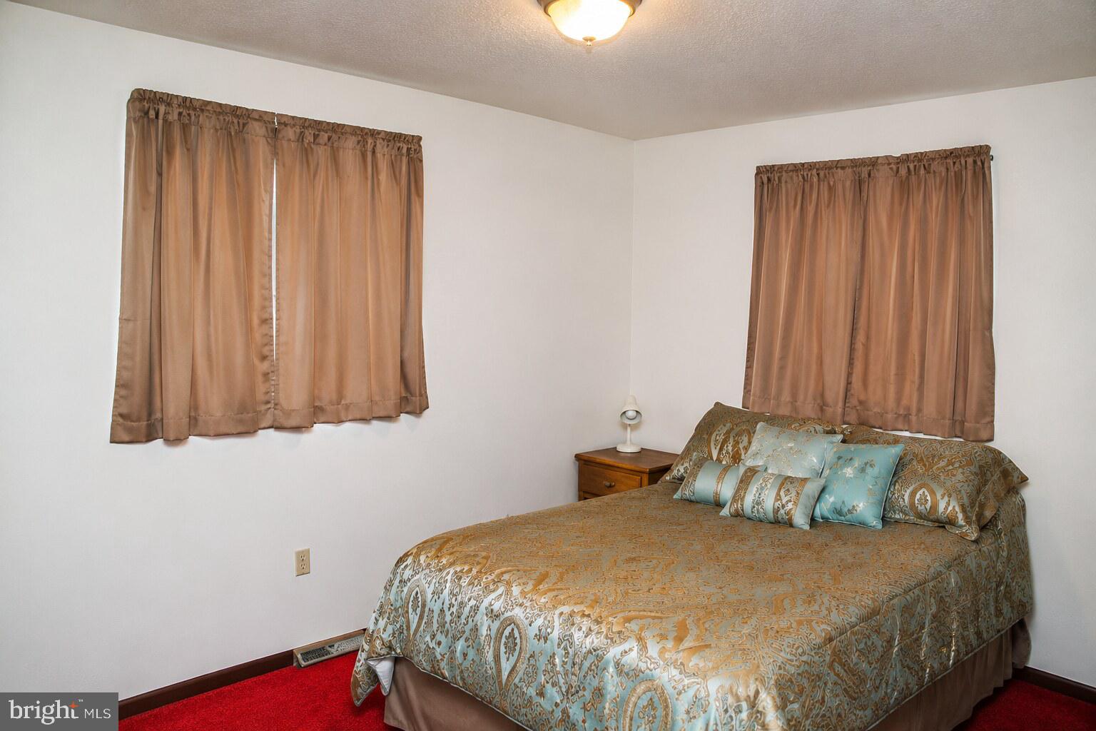 922 May Road Lititz, PA 17543 - Photo 6 of 12