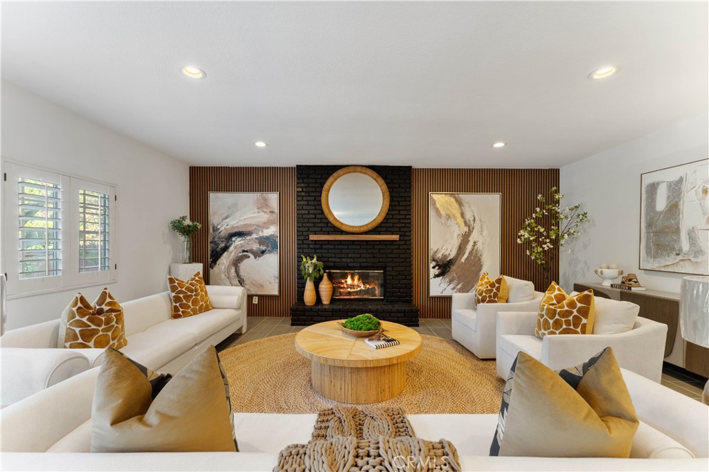 1011 Rodeo Road Arcadia, CA 91006 - Photo 11 of 44