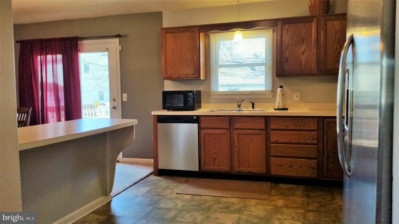20 Boxwood Road Manchester, PA 17345 - Photo 2 of 23 Gallery Image 2